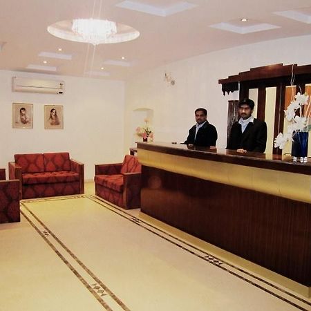 Allāhābād Junction Hotel Harsh Ananda מראה חיצוני תמונה